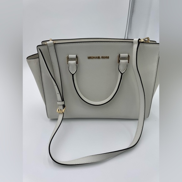 Michael by Michael kors Selma Optic White
Leather Satchel 2 Way Bag + Dust Bag - Picture 15 of 17